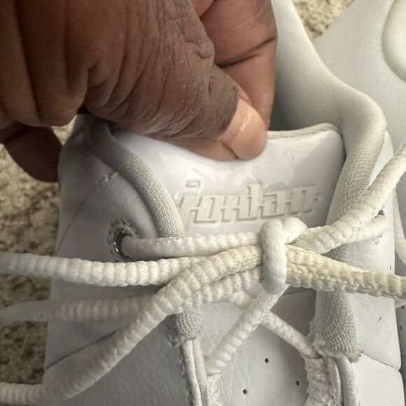 JORDAN TE 2 LOW 'WHITE PURE PLATINUM Sneakers 14 - Picture 5 of 9